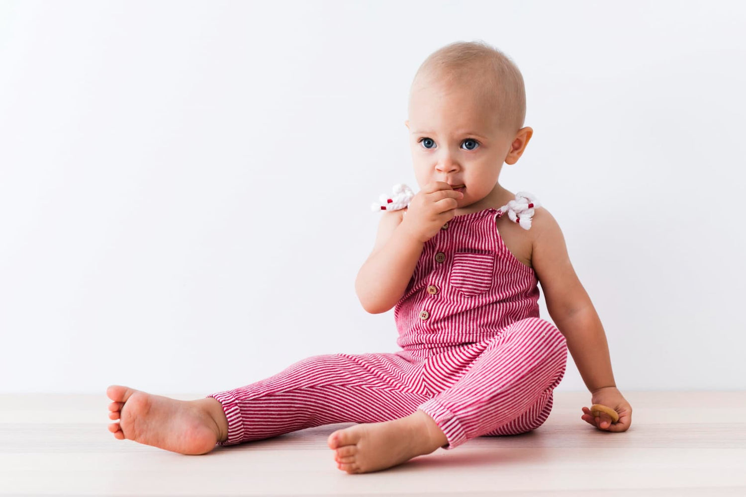 cuándo aprenden a sentarse los bebés