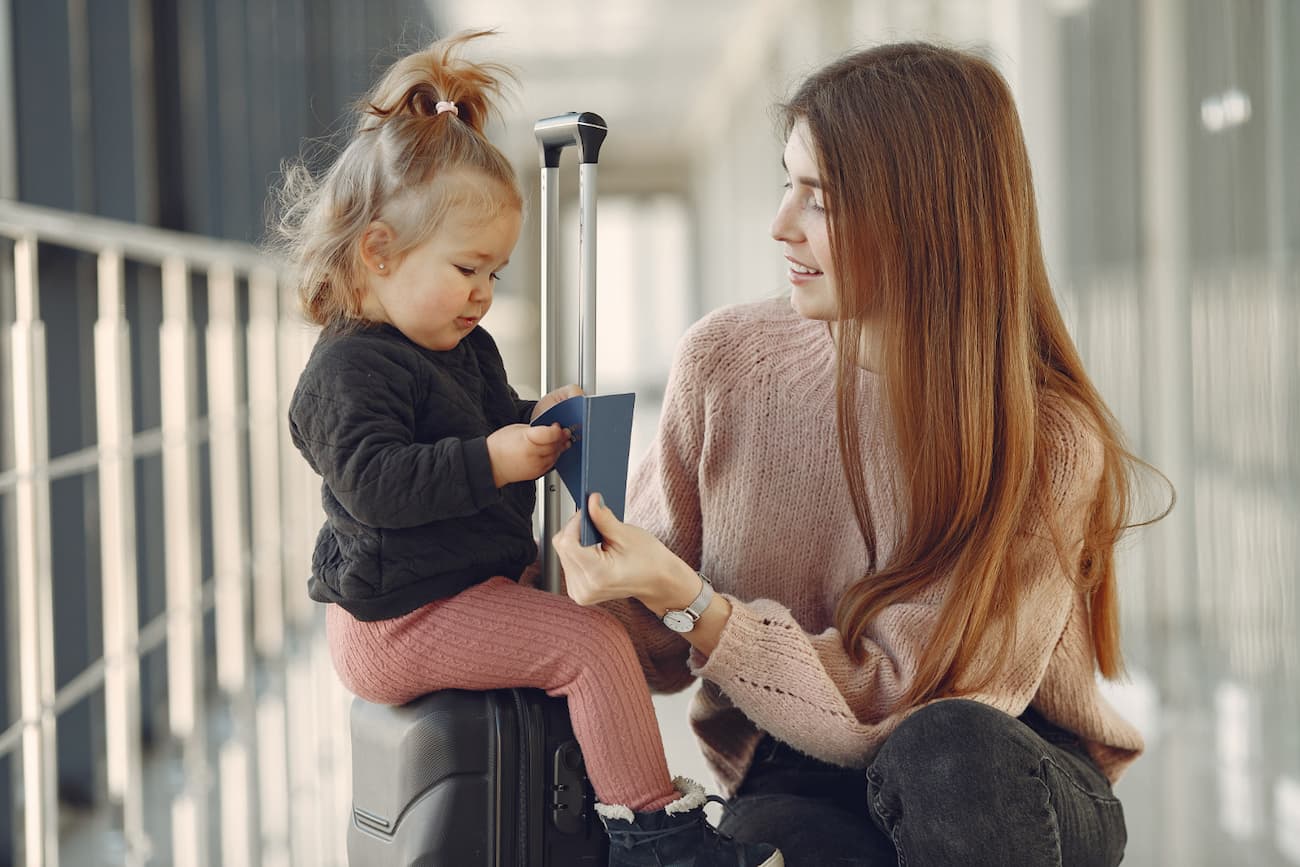 viajar en avión con un bebé