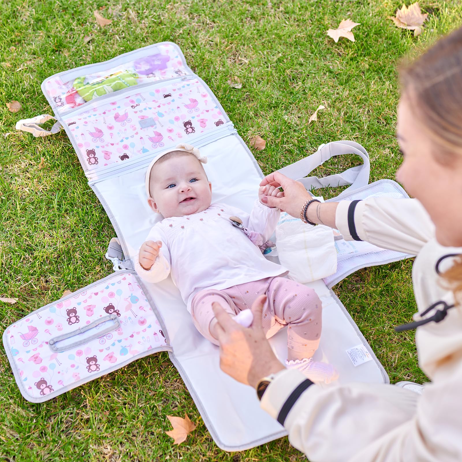 cambiador de bebé con diseño de ositos